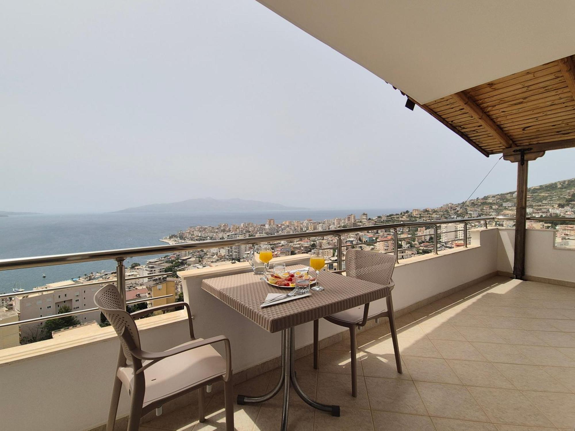 Villa Marsal Sarande Exterior photo